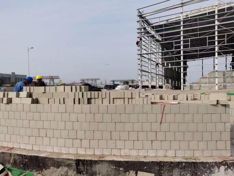 耐酸磚沒有用耐酸膠泥用的水泥粘的后果