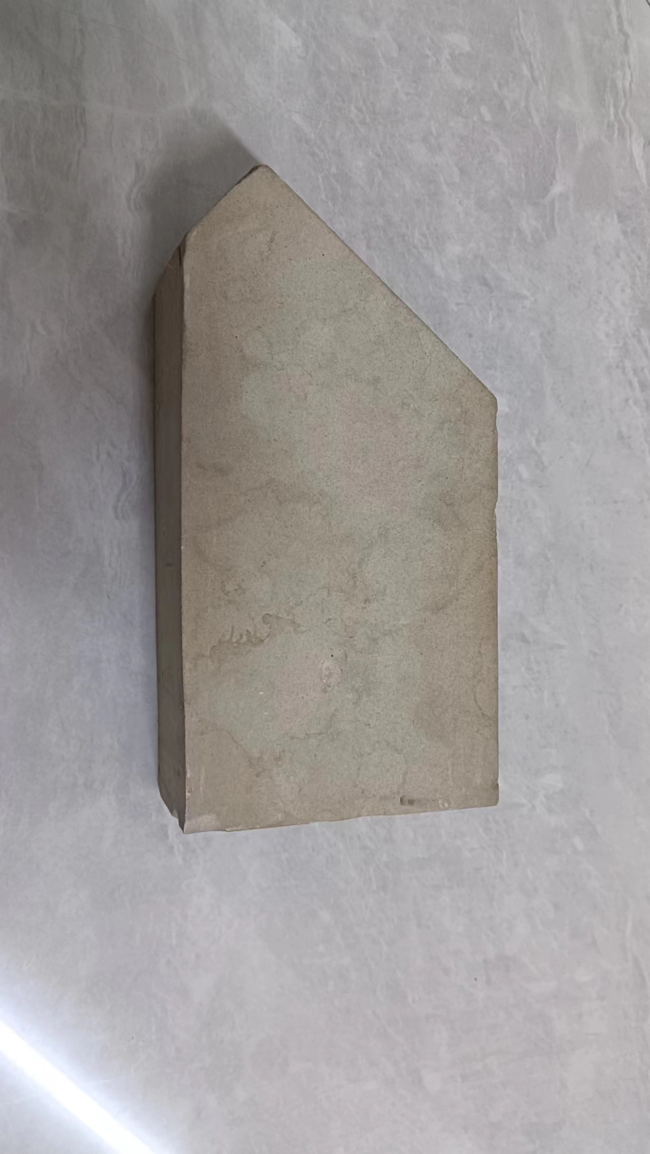 端面楔型耐酸磚的優(yōu)點(diǎn)是什么？